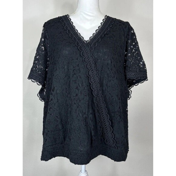 Torrid Stretch Lace Surplice Crop Top Deep Black Size 5X (28) - Picture 2 of 12